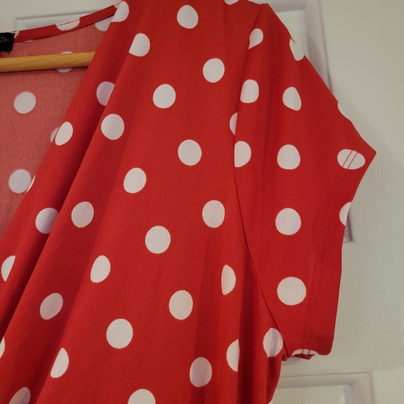 Red & White Polka Dot Dress Size:PXL - Picture 5 of 7